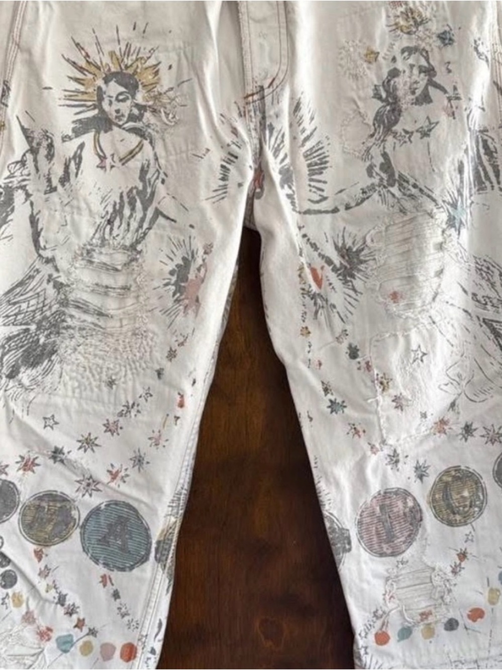 Magnolia Pearl Off-White Distressed Wide Leg Jeans with Eclectic Artwork - Picture 4 of 7